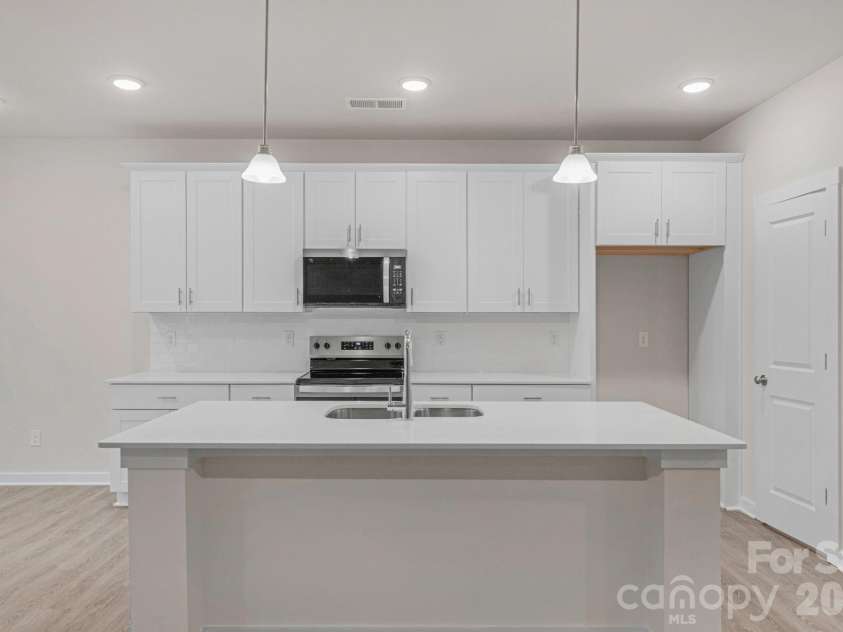 5624 Tipton Road, Monroe, NC 28112.  MLS# CAR4427682, YatesRealty ID 13571. 