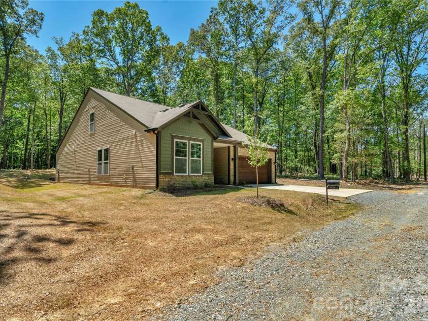 5624 Tipton Road, Monroe, NC 28112.  MLS# CAR4427682, YatesRealty ID 13571. Front Left