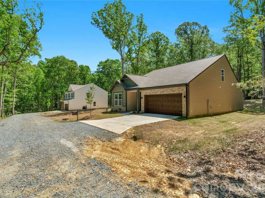 5624 Tipton Road, Monroe, NC 28112.  MLS# CAR4427682, YatesRealty ID 13571. Front Right