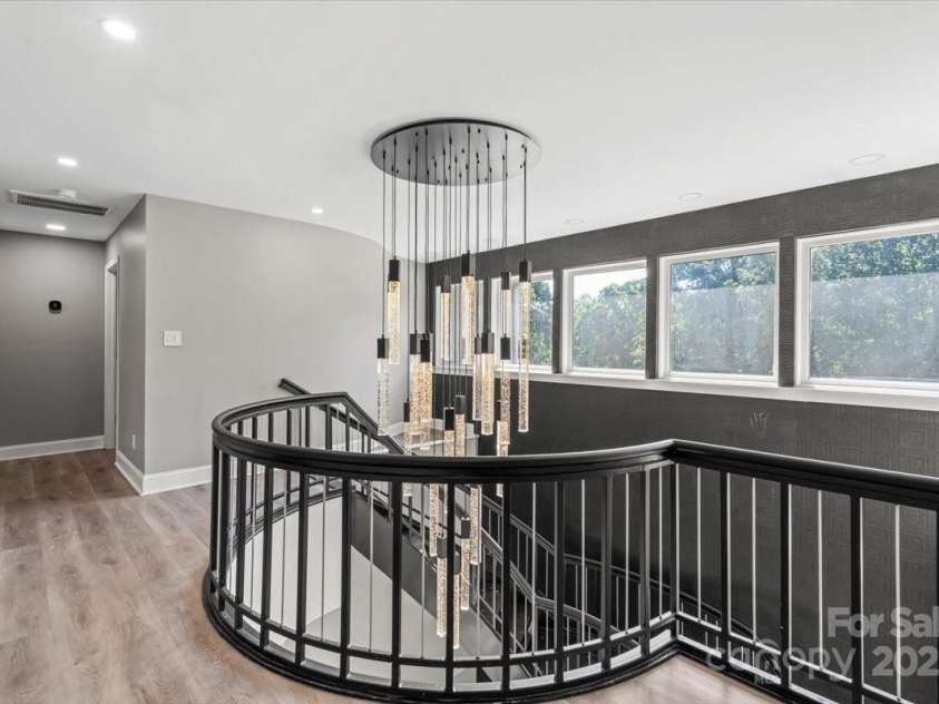 4129 Carnoustie Lane, Charlotte, NC 28210.  MLS# CAR4278123, YatesRealty ID 13572. 