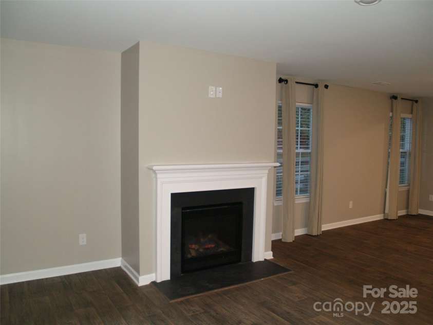2504 Mcintosh Street, Dallas, NC 28034.  MLS# CAR4312194, YatesRealty ID 13573. 