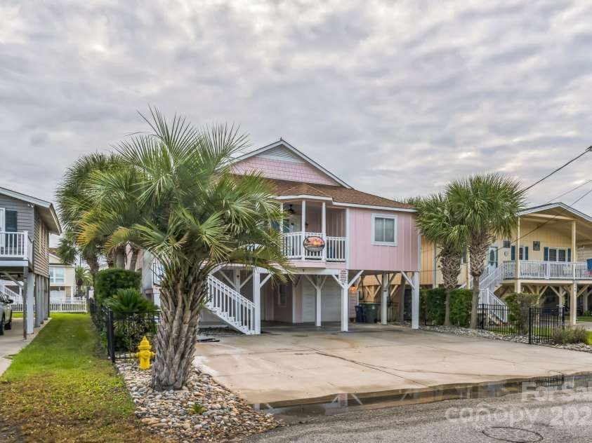 310 56th Avenue, North Myrtle Beach, SC 29582.  MLS# CAR4259090, YatesRealty ID 13573. 