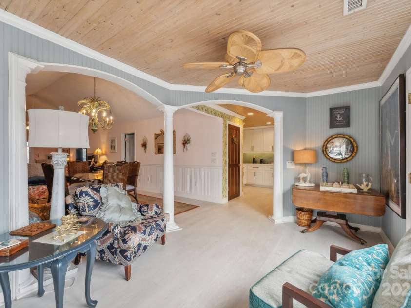 310 56th Avenue, North Myrtle Beach, SC 29582.  MLS# CAR4259090, YatesRealty ID 13573. 