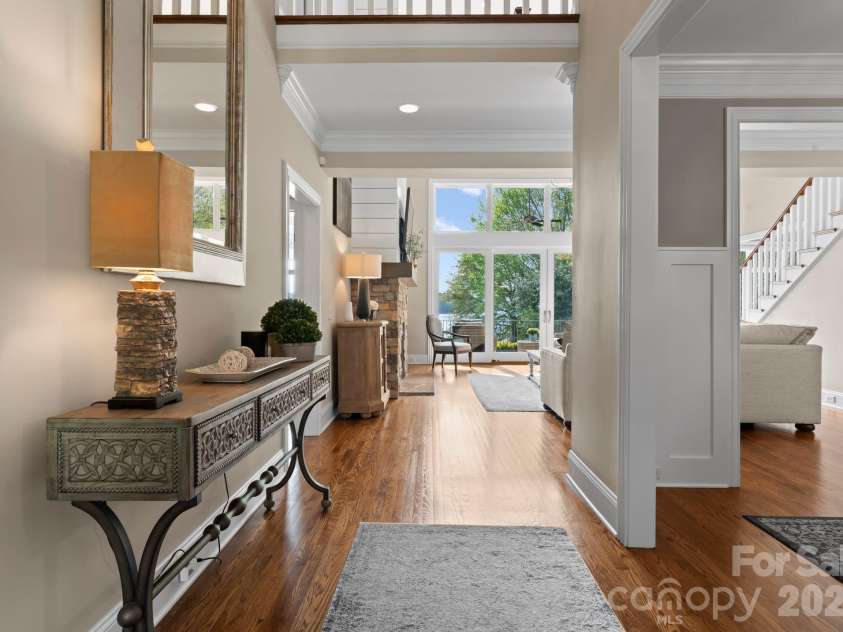 4628 Sierra View Drive, Denver, NC 28037.  MLS# CAR4348961, YatesRealty ID 13575. 