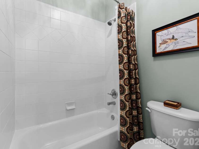 4628 Sierra View Drive, Denver, NC 28037.  MLS# CAR4348961, YatesRealty ID 13575. 