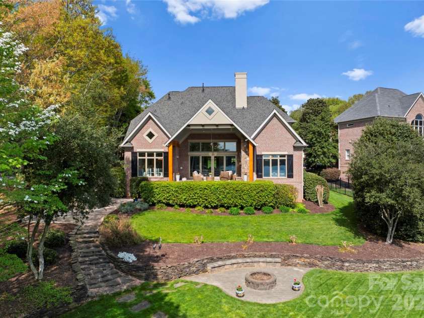 4628 Sierra View Drive, Denver, NC 28037.  MLS# CAR4348961, YatesRealty ID 13575. 