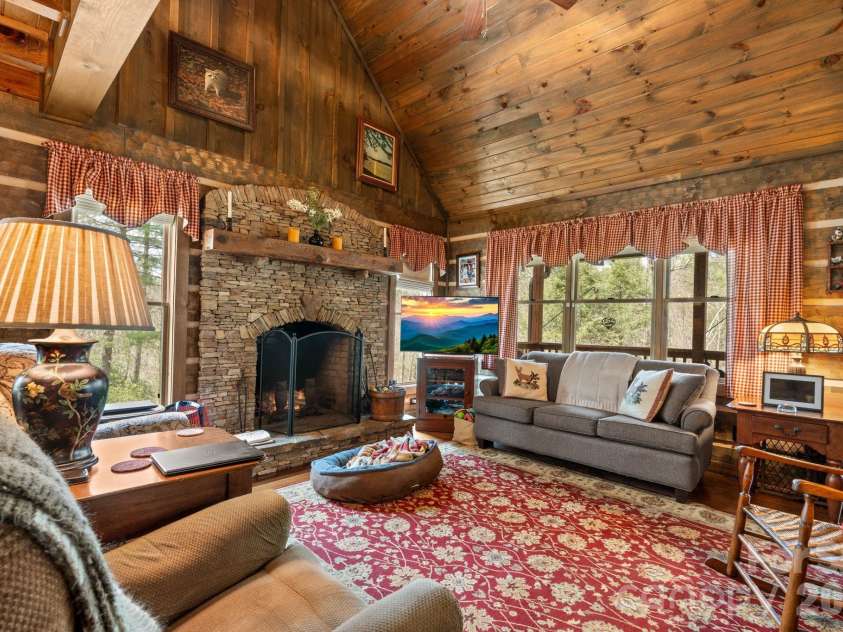 117 Deelani Trail, Fleetwood, NC 28626.  MLS# CAR4369729, YatesRealty ID 13577. 