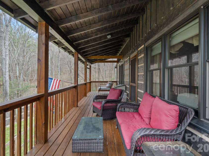 117 Deelani Trail, Fleetwood, NC 28626.  MLS# CAR4369729, YatesRealty ID 13577. 