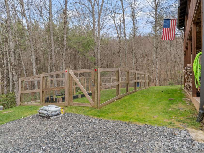 117 Deelani Trail, Fleetwood, NC 28626.  MLS# CAR4369729, YatesRealty ID 13577. 