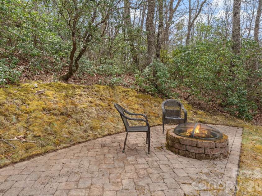 117 Deelani Trail, Fleetwood, NC 28626.  MLS# CAR4369729, YatesRealty ID 13577. 