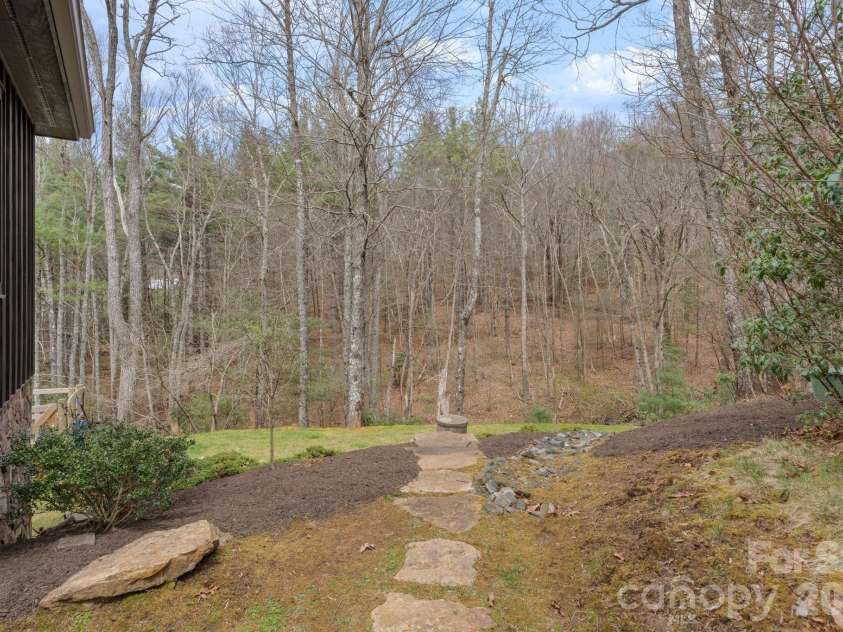 117 Deelani Trail, Fleetwood, NC 28626.  MLS# CAR4369729, YatesRealty ID 13577. 