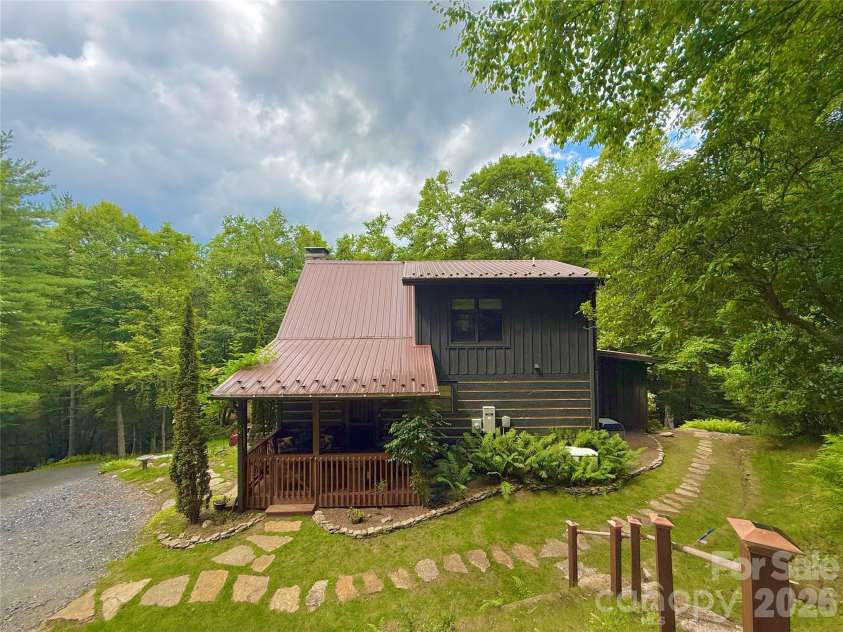 117 Deelani Trail, Fleetwood, NC 28626.  MLS# CAR4369729, YatesRealty ID 13577. 