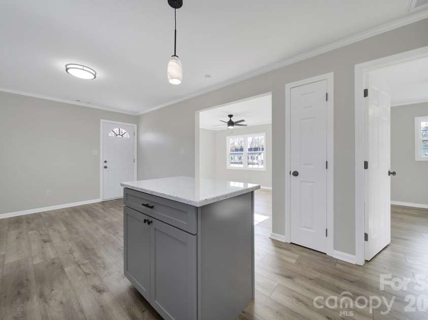 2509 Oxford Circle, Lancaster, SC 29720.  MLS# CAR4324944, YatesRealty ID 13578. 