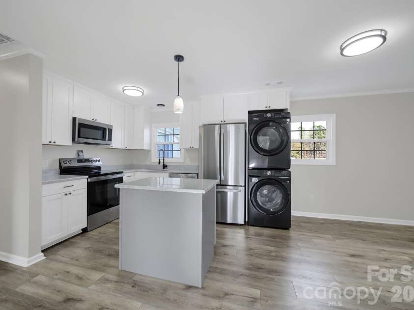 2509 Oxford Circle, Lancaster, SC 29720.  MLS# CAR4324944, YatesRealty ID 13578. 