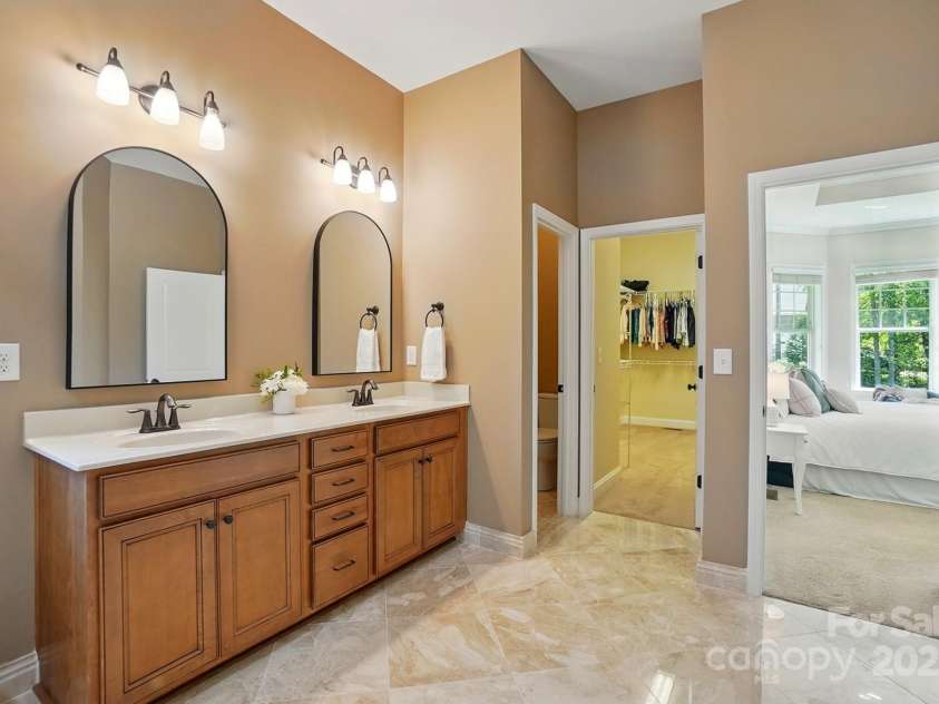 404 Brookridge Drive, Mount Holly, NC 28120.  MLS# CAR4245250, YatesRealty ID 13578. 