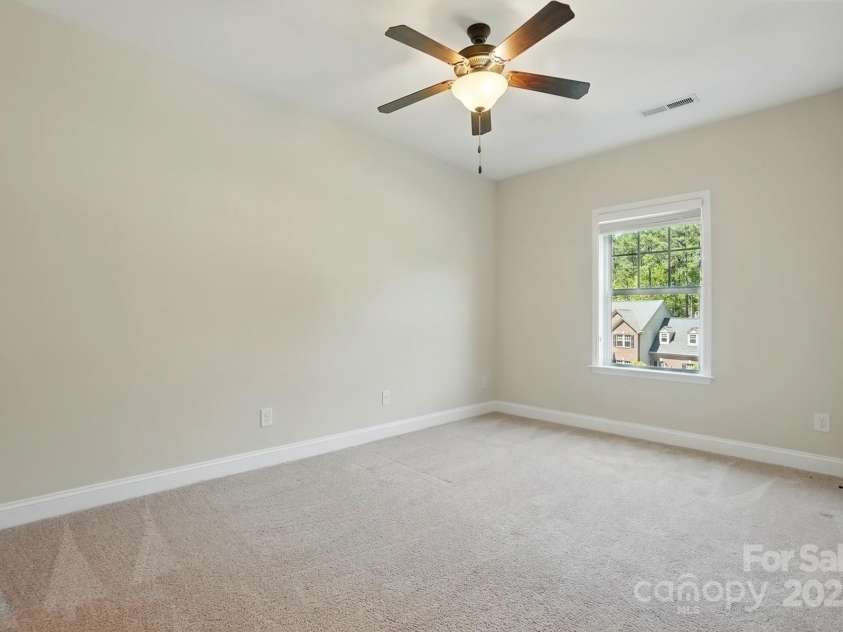 404 Brookridge Drive, Mount Holly, NC 28120.  MLS# CAR4245250, YatesRealty ID 13578. 