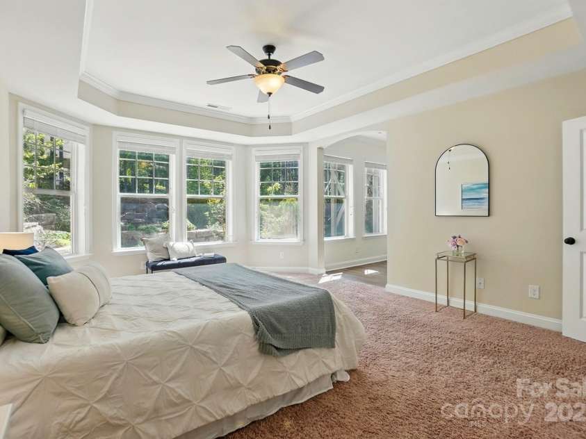 404 Brookridge Drive, Mount Holly, NC 28120.  MLS# CAR4245250, YatesRealty ID 13578. 