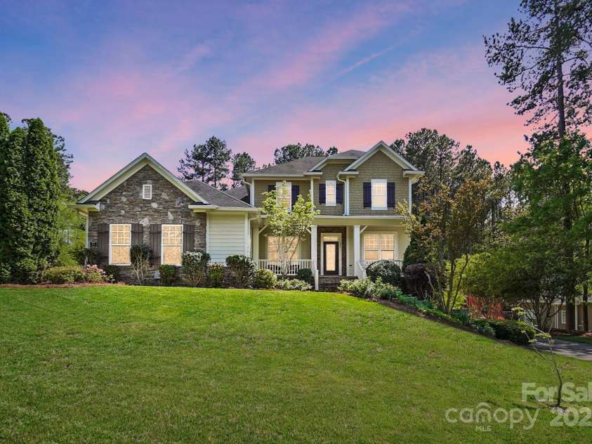 404 Brookridge Drive, Mount Holly, NC 28120.  MLS# CAR4245250, YatesRealty ID 13578. 