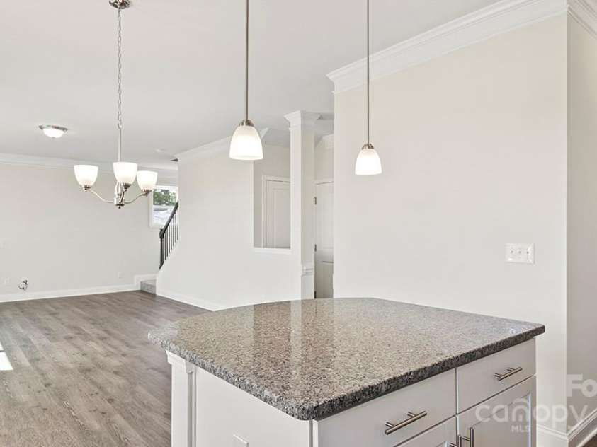 489 Fox Cove Road, Hendersonville, NC 28792.  MLS# CAR4129079, YatesRealty ID 13579. Photos are representative