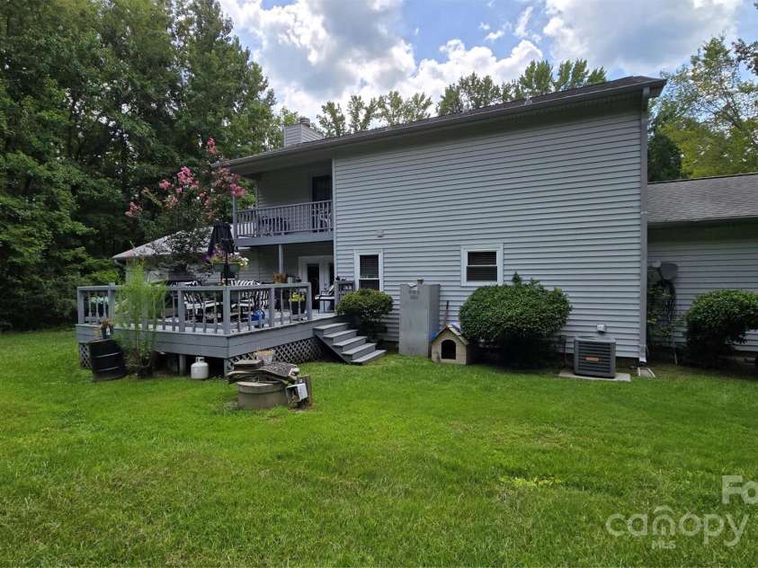 2715 Shandon Road, Rock Hill, SC 29730.  MLS# CAR4297172, YatesRealty ID 1358. 