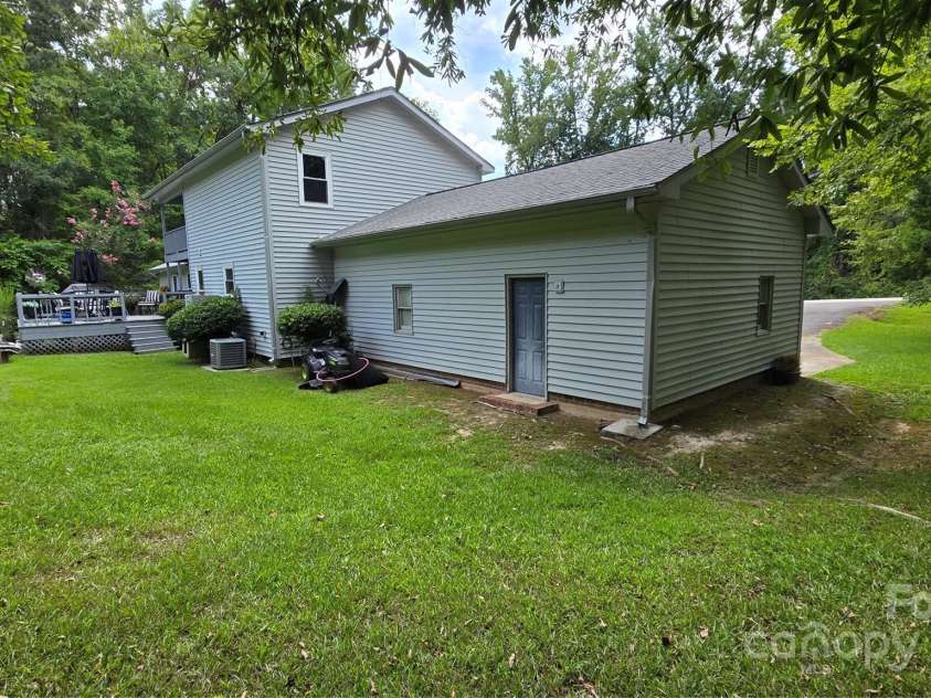 2715 Shandon Road, Rock Hill, SC 29730.  MLS# CAR4297172, YatesRealty ID 1358. 