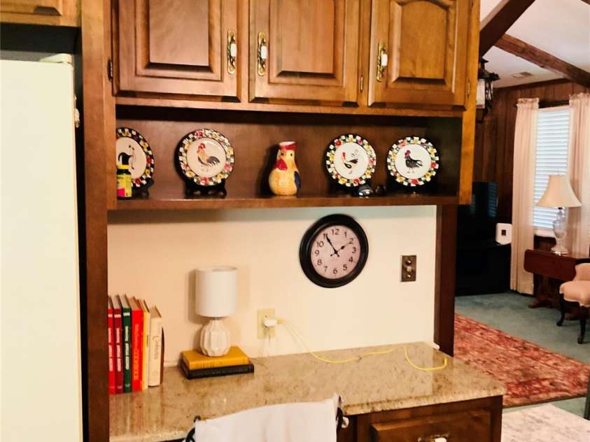 701 Whippoorwill Lane, Concord, NC 28025.  MLS# CAR4188719, YatesRealty ID 1358. Kitchen work space