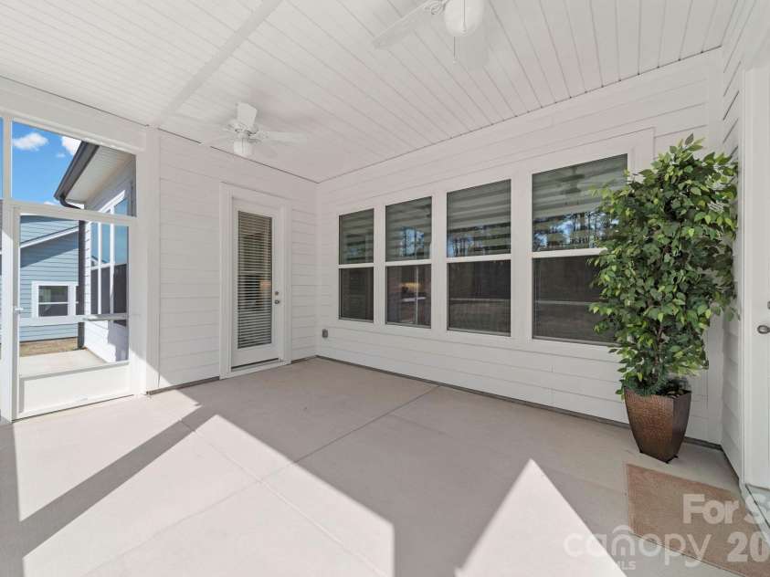 14083 Bobby Jones Drive, Lancaster, SC 29720.  MLS# CAR4356019, YatesRealty ID 13581. Spacious Extended, Covered, Screened Porch