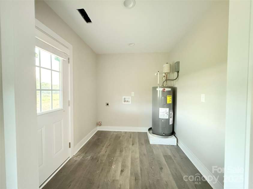 4044 Hurley Walters Road, Lancaster, SC 29720.  MLS# CAR4250042, YatesRealty ID 13581. 