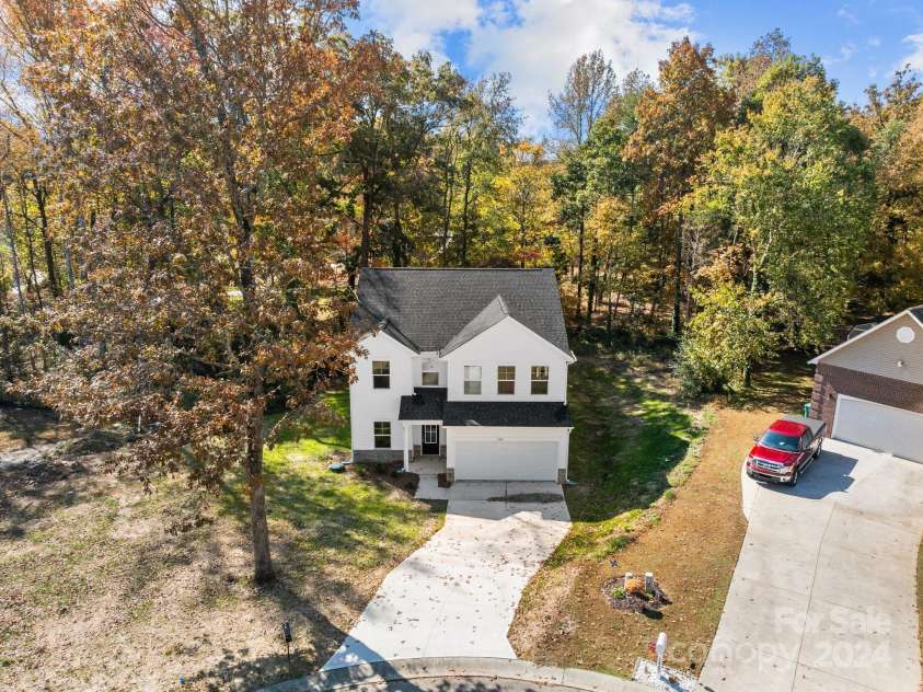 1403 Gentry Place, Salisbury, NC 28146.  MLS# CAR4197368, YatesRealty ID 13582. 