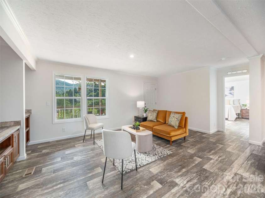 15 Joe Davis Road, Sylva, NC 28779.  MLS# CAR4327094, YatesRealty ID 13583. 