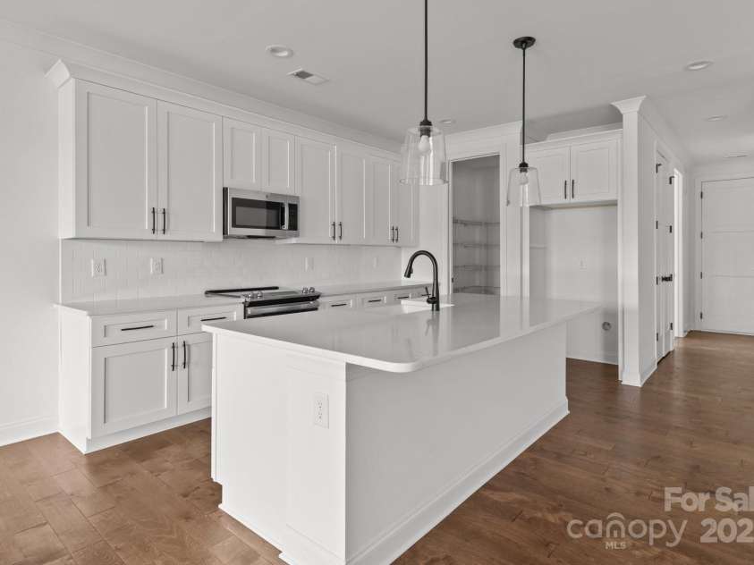 210 Goldenrod Circle, Salisbury, NC 28147.  MLS# CAR4247714, YatesRealty ID 13583. 