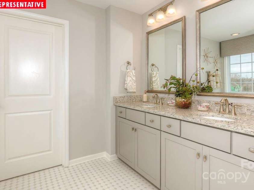 146 Ventor Way, Mooresville, NC 28115.  MLS# CAR4255408, YatesRealty ID 13585. 