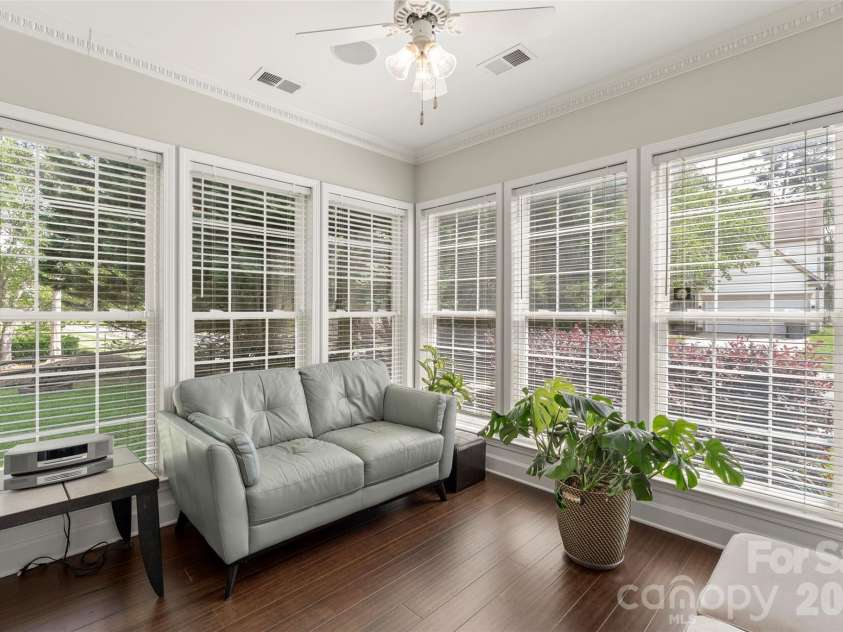 7627 Annbick Lane, Charlotte, NC 28269.  MLS# CAR4361256, YatesRealty ID 13585. 