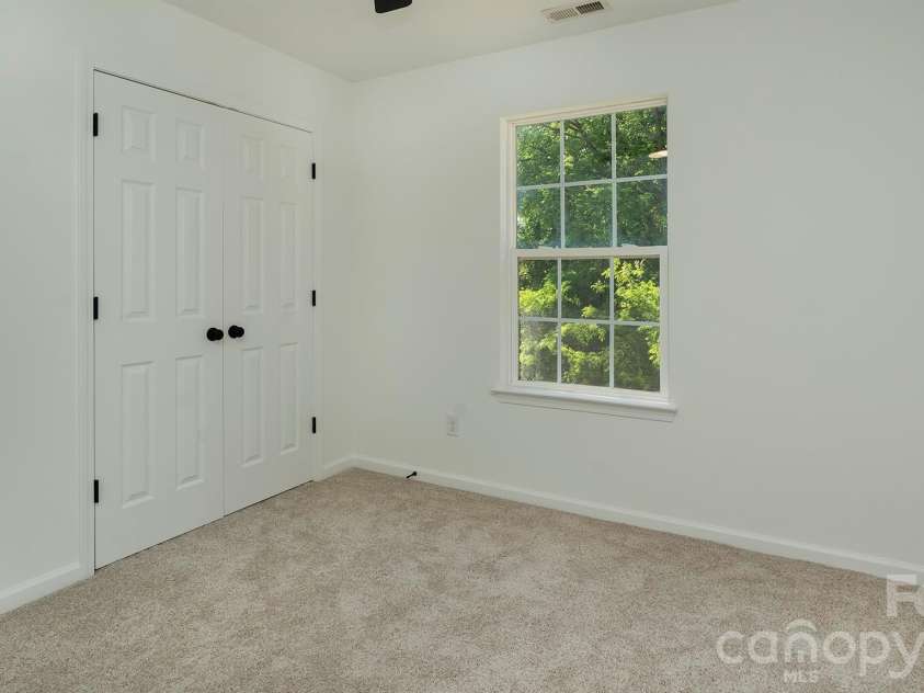 5703 Brandy Ridge Lane, Charlotte, NC 28269.  MLS# CAR4370962, YatesRealty ID 13586. 