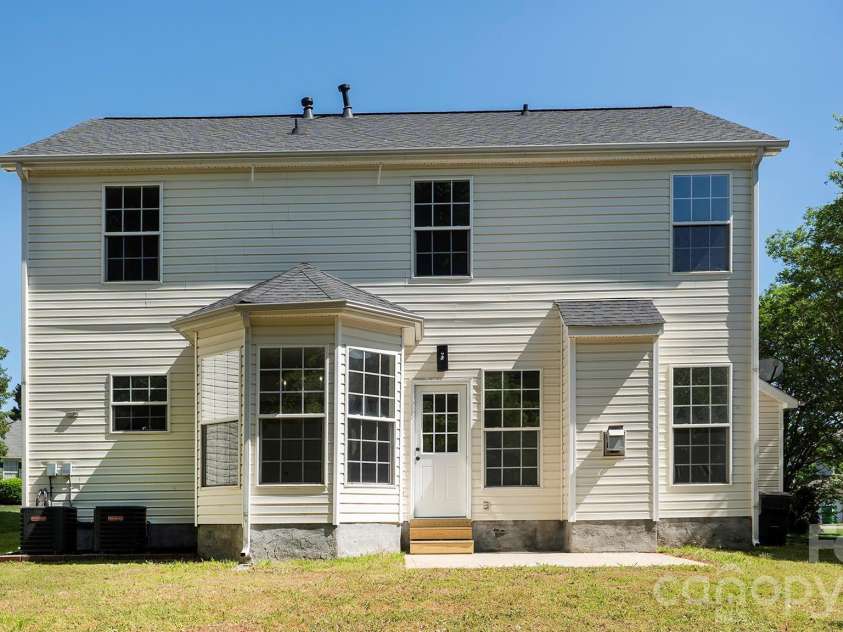 5703 Brandy Ridge Lane, Charlotte, NC 28269.  MLS# CAR4370962, YatesRealty ID 13586. 