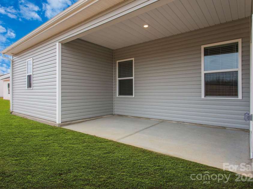 159 Wembury Lane, Troutman, NC 28166.  MLS# CAR4232598, YatesRealty ID 13588. 