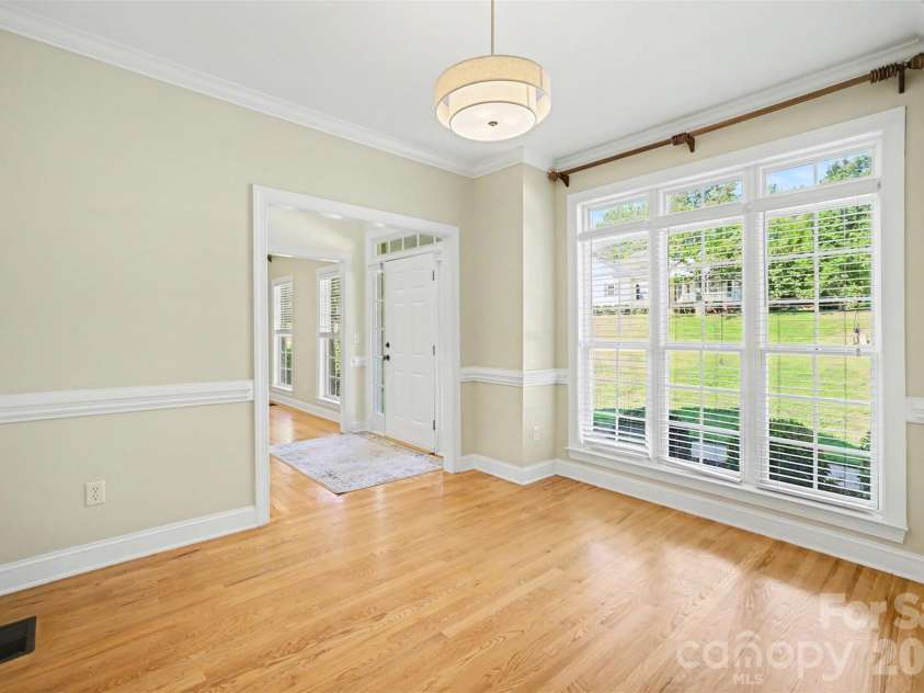 214 Harbor Landing Drive, Mooresville, NC 28117.  MLS# CAR4326069, YatesRealty ID 13588. Dining Room