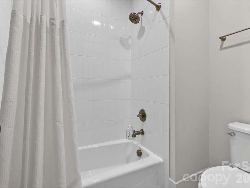 604 Hops Alley, Fort Mill, SC 29715.  MLS# CAR4344408, YatesRealty ID 13589. 