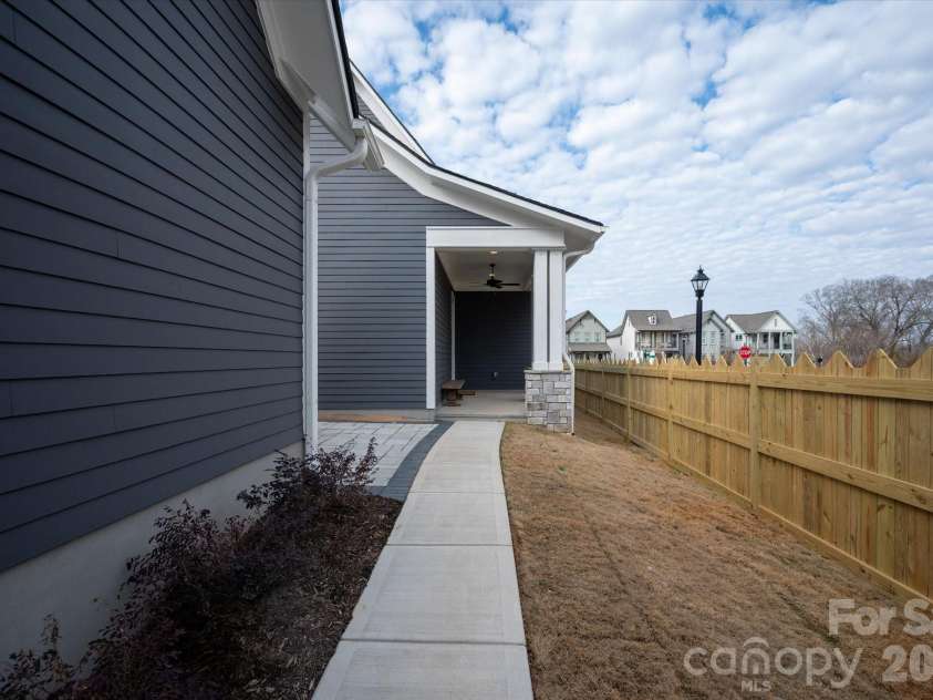 604 Hops Alley, Fort Mill, SC 29715.  MLS# CAR4344408, YatesRealty ID 13589. 