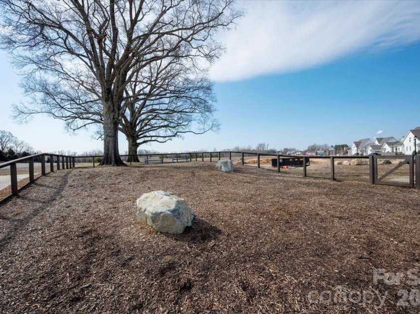 604 Hops Alley, Fort Mill, SC 29715.  MLS# CAR4344408, YatesRealty ID 13589. Dog Park 