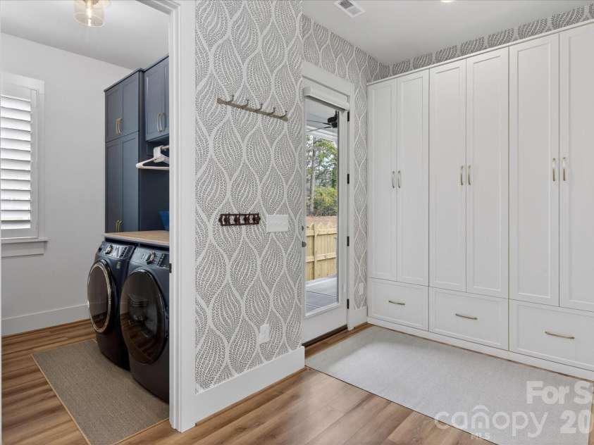 604 Hops Alley, Fort Mill, SC 29715.  MLS# CAR4344408, YatesRealty ID 13589. Mud Room/Side Entry