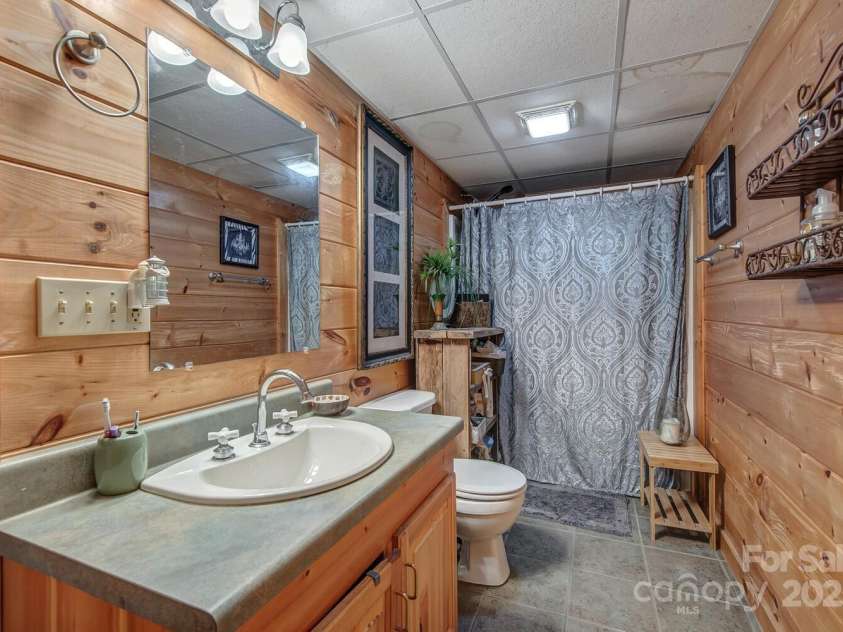 460 Cascades Parkway, Nebo, NC 28761.  MLS# CAR4193100, YatesRealty ID 1359. 