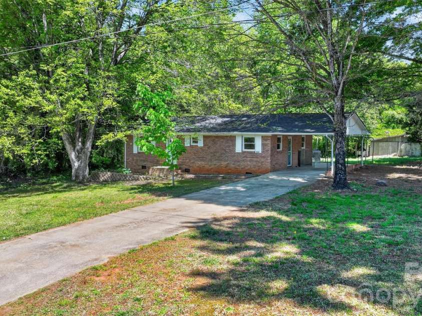 1962 Imperial Street, Conover, NC 28613.  MLS# CAR4371635, YatesRealty ID 13590. 