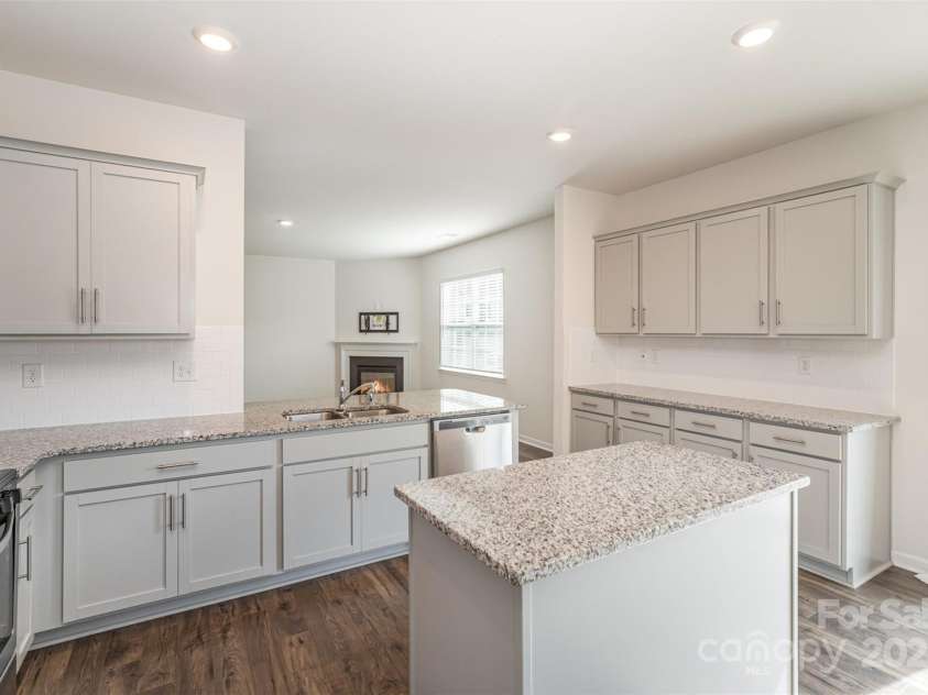 138 Maritime Street, Mooresville, NC 28117.  MLS# CAR4251677, YatesRealty ID 13592. 