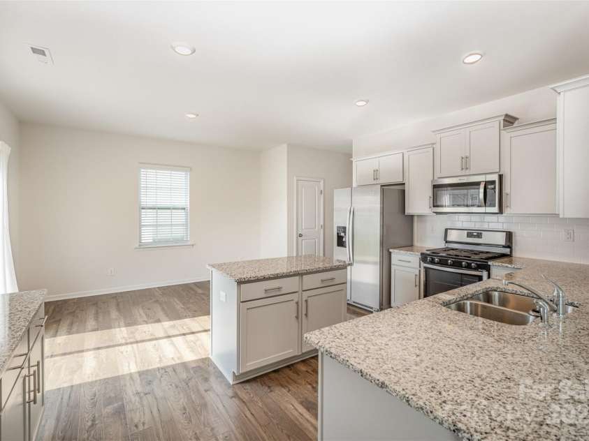 138 Maritime Street, Mooresville, NC 28117.  MLS# CAR4251677, YatesRealty ID 13592. 