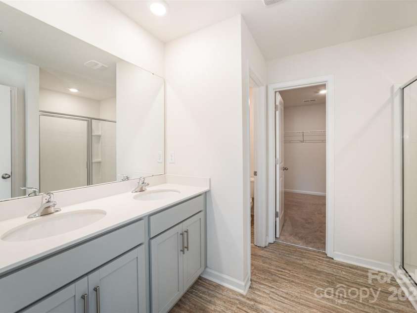 138 Maritime Street, Mooresville, NC 28117.  MLS# CAR4251677, YatesRealty ID 13592. Primary Bath
