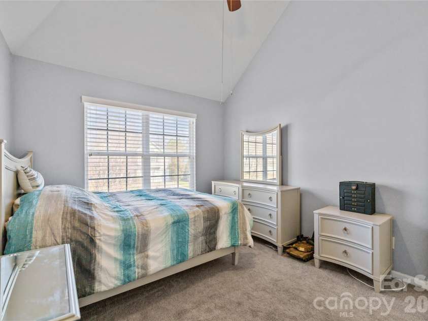 4017 Brookchase Boulevard, Fort Mill, SC 29707.  MLS# CAR4352242, YatesRealty ID 13592. 