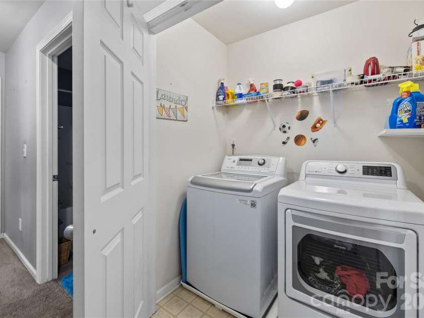 4017 Brookchase Boulevard, Fort Mill, SC 29707.  MLS# CAR4352242, YatesRealty ID 13592. 