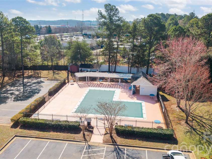 4017 Brookchase Boulevard, Fort Mill, SC 29707.  MLS# CAR4352242, YatesRealty ID 13592. 
