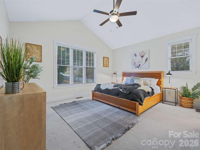 1 Craftsman Circle, Asheville, NC 28805.  MLS# CAR4424808, YatesRealty ID 13593. 